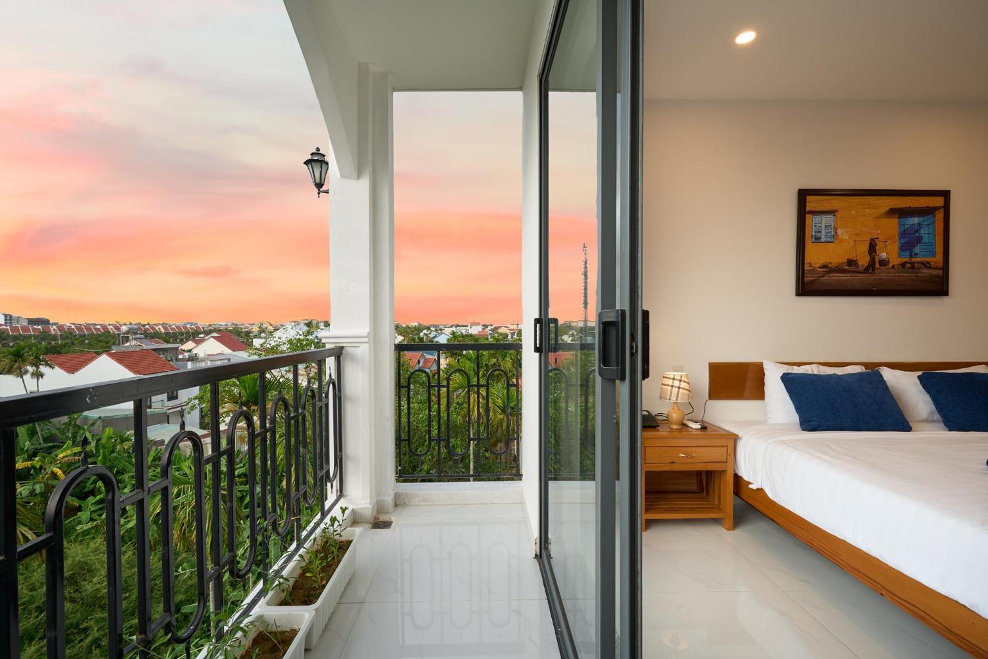 Hoi An Legend Charm Boutique Hoi An Hotel ภายนอก รูปภาพ